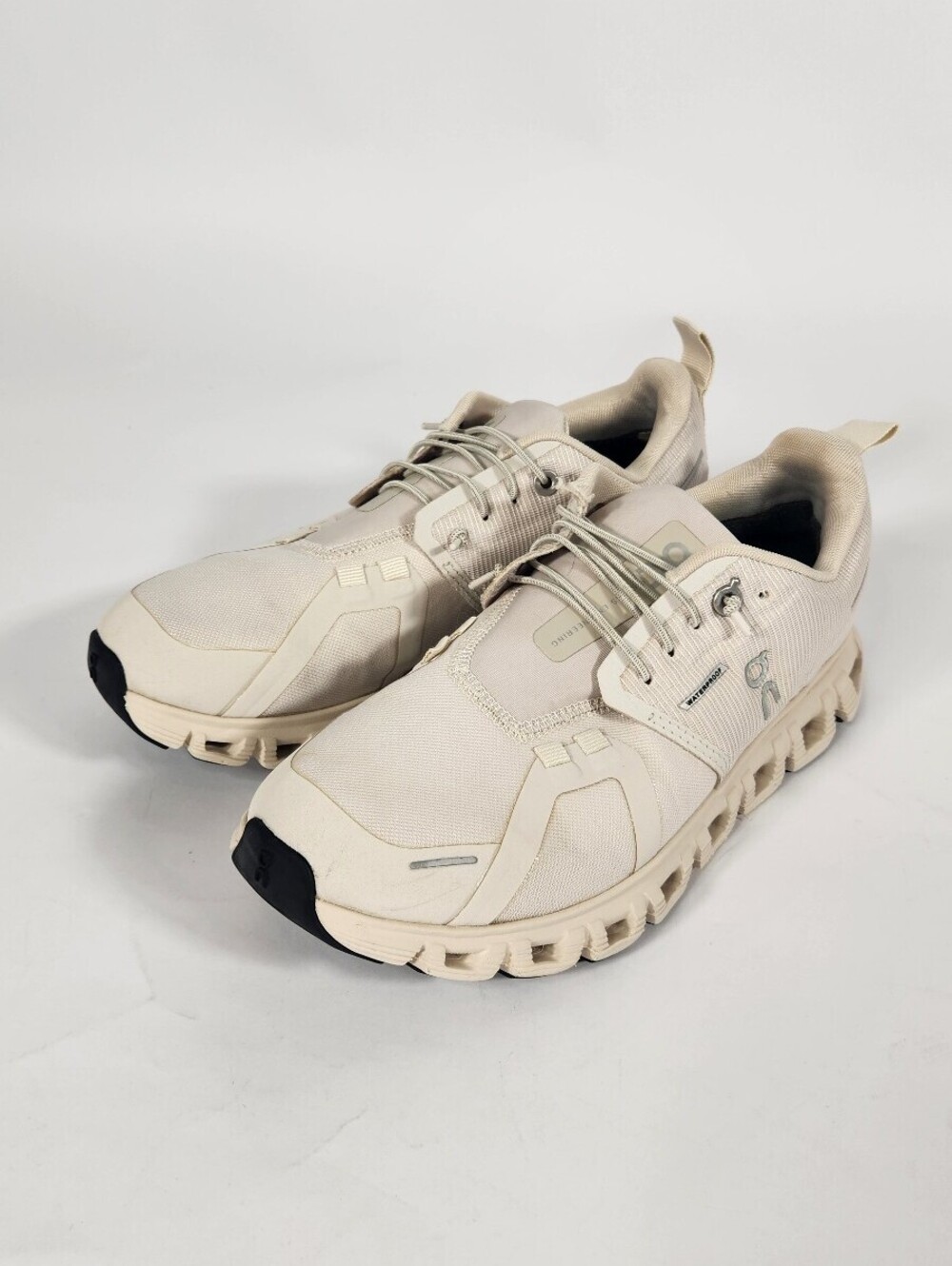 On Cloud 5 Waterproof Running Shoes Women's 7